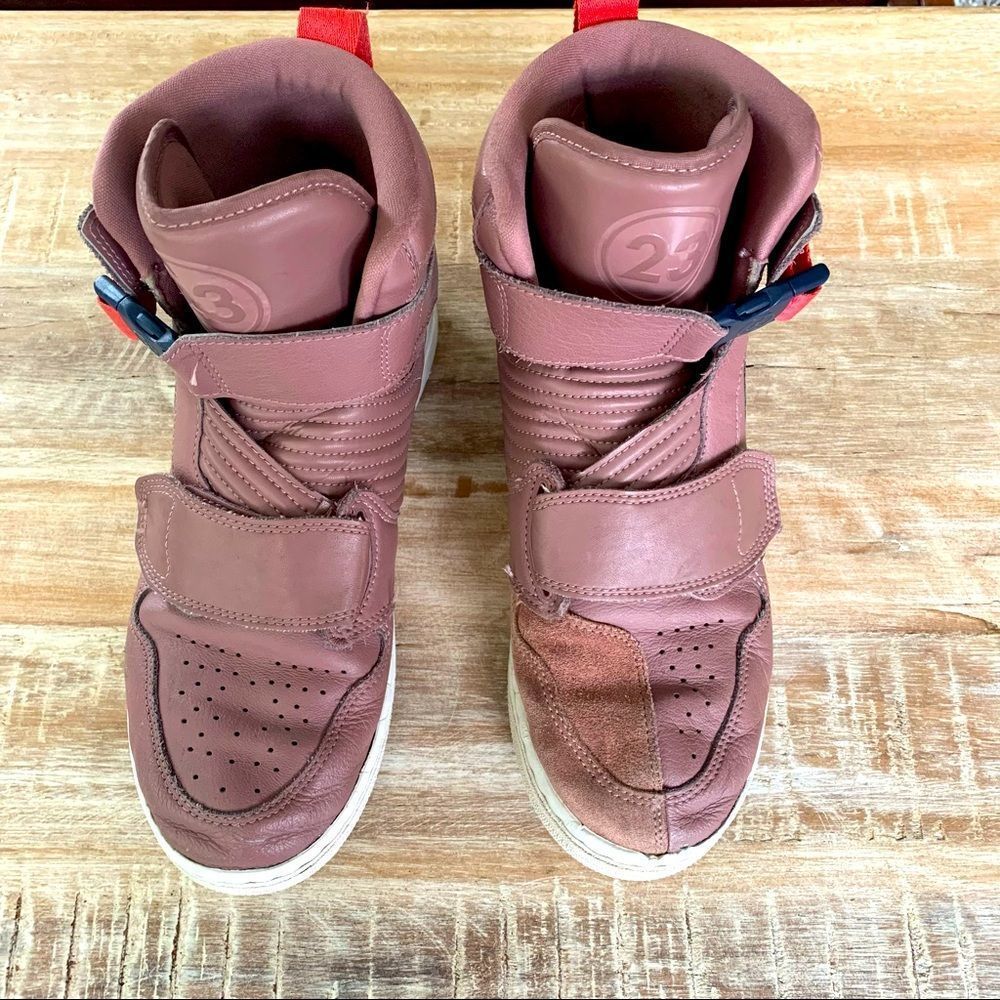 Nike Air Jordon Mauve Moto 1 23